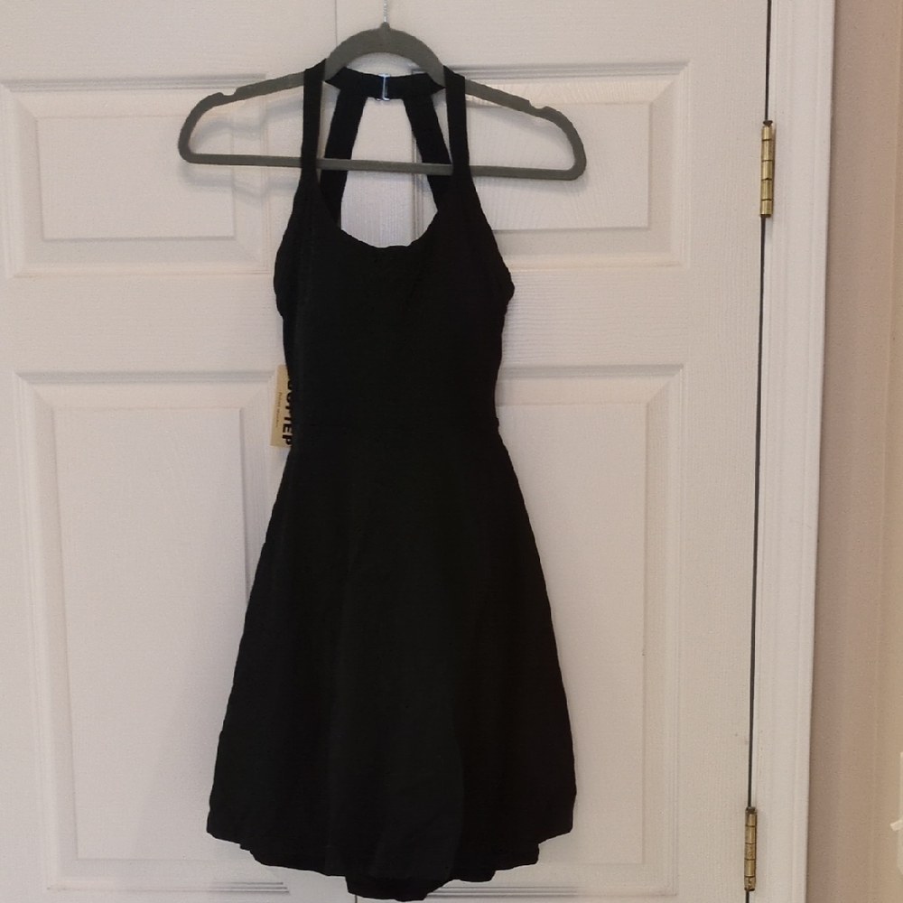 NWT Athletic Women's Tennis Dress Easy Pee Built In Shorts and Built In Bra